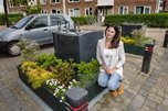 Asha Schoonheid bij containertuintje