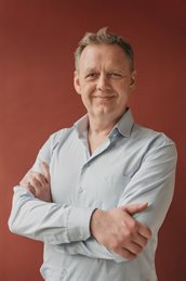 Portretfoto Gies Buijserd