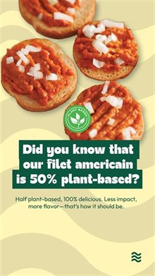 Afbeelding met toastjes met filet americain met de tekst: Did you know that our filet Americain is 50% plant-based? Half plant-based, 100% delicious. Less impact, more flavor-that's how it should be.